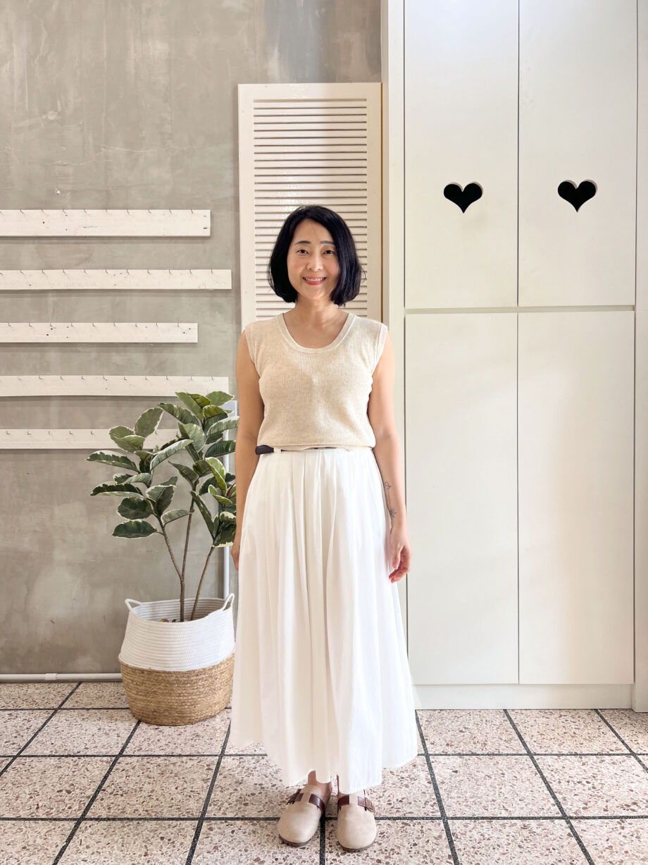 Pleated A-line Midi Skirt with Belt