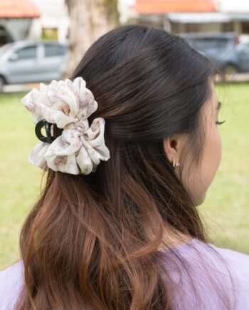 Ruffle Bloom Hair Clip