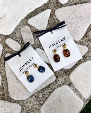 Gold Accent Elegant Earrings